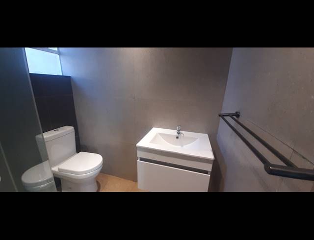 3 BEDROOM TOWNHOUSE FOR SALE IN BIRCH ACRES